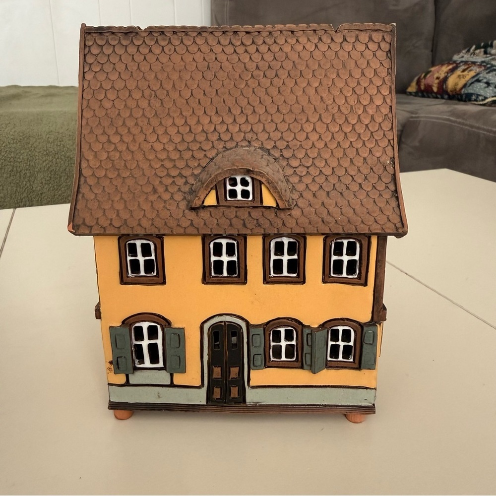 Limited Edition Rothenburg ob der Tauber Ceramic Light House 0470/2000 Germany